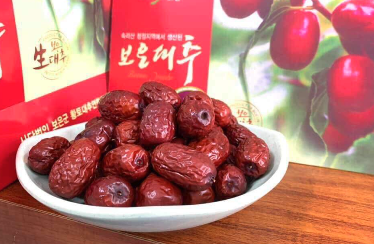 Táo Đỏ Tân Cương